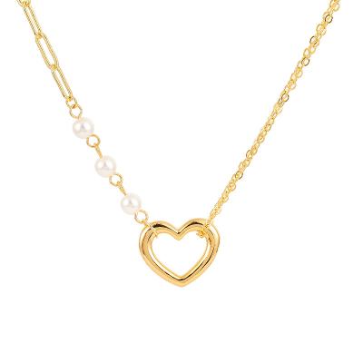 China Durable High Quality Women's Jewelry 18K Gold Plated Heart Shaped Moving Hand Pendant Beaded Necklace for sale