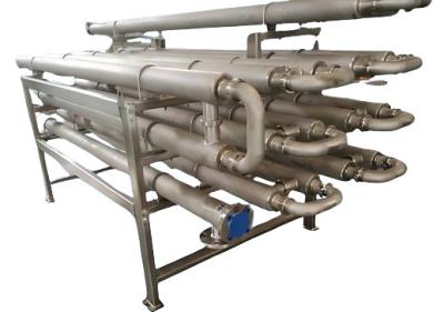 China Durable Stainless Steel Casing Gas Water  Heat Exchanger For Temperature Operations for sale