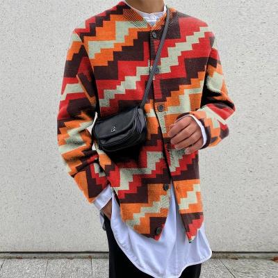 China BOBOYU Breathable Fall 2021 New Arrivals Button Down Mens Jackets For Men Geometric Printed Knit Cardigan High Street Style for sale