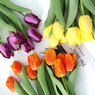 China Decorative Silk Flower Wedding Wholesale Ammy Event Artificial Tulip Flower Good Quality for sale