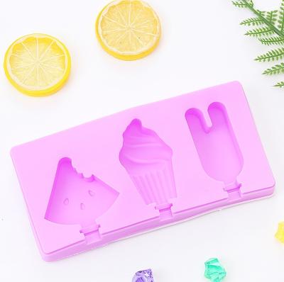 China Sustainable Zombies Silicone Ice Cream Maker Canned Cubes Tray Stick Popsicle Molds Molds for sale