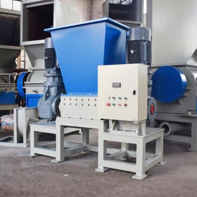 China Factory High Quality Double Shaft Rubber Shredder Machine for sale