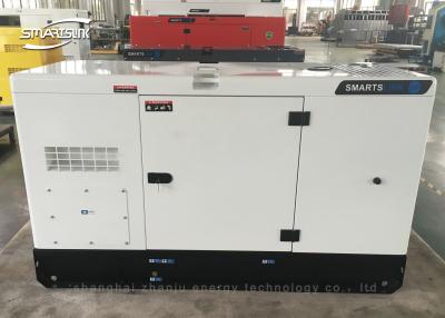 中国 二重タンク カミンズ の環境ディーゼル発電機セット 32kw 40kva 販売のため