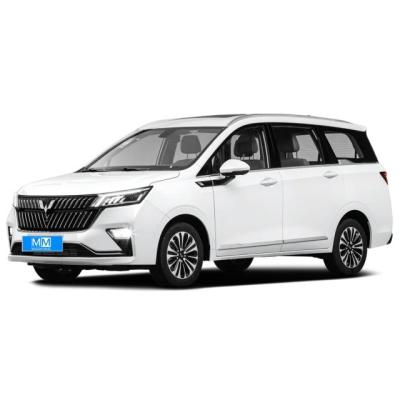 China Multifunctional control and heating Wuling Jiachen 2023 2.0L DHT flagship model: smart and comfortable, the flagship choice for sale