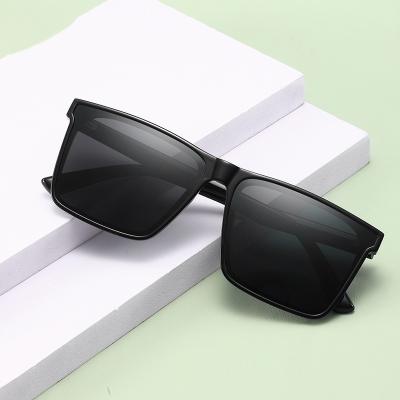 China Polarized Sunglasses Wholesale Fashion Men's New Classic Outdoor Motor Fishing Polarized Sunglasses for sale