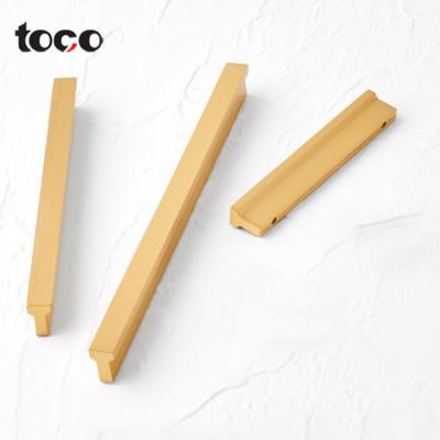 China TOCO New Design Brass t Pull Handle Handles for Cabinets Kitchen Handles for Drawers of Aluminum for sale