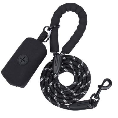 China Amazon Hot Sale Padded Reflective Nylon Dog Leashes Walking Dog Rope Poop Bags Set for sale