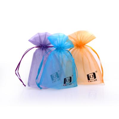 China Small Organza Pouch Attractive Colorful Jewelry Christmas Wedding Candy Gift Mesh Transparent Packaging Customized Bags With Drawstring for sale