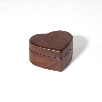 China Attractive Retro Heart Shape Walnuts Shape Wooden Ring Jewelry Multi Size Solid Mahogany Wooden Jewelry Gift Box for sale