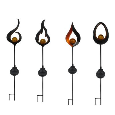 China Solar Fire Stake Globe Crackle Flame Path Lights Garden Metal Flame Stake Outdoor Solar Light Solar Metal Fire Stake for sale