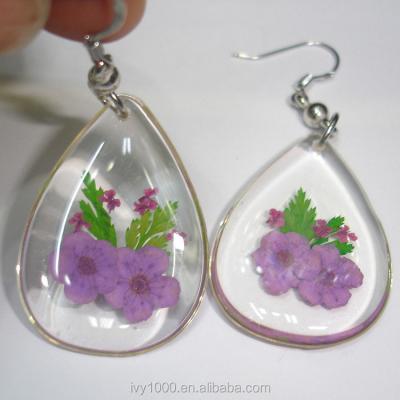 China Fashionable Wholesale Resin Earrings With Real Flower Inside Big Tear Drop Circle Earrings for sale