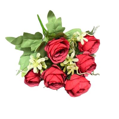 China Silk and Silk Rose Flowers Bouquet Decor Artificial Flower Rose Bunch For Wedding Table in red color for sale