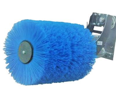 China Happy Farms Automatic Cleaning Machine Intelligent Prevent Oxtail Curling Fiber Nylon Cattle Sweep for sale