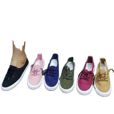 China Color Soft Light Faux Leather Fashion Trend Women's Candy Flats Sneakers Genuine Leather Casual Shoes for sale