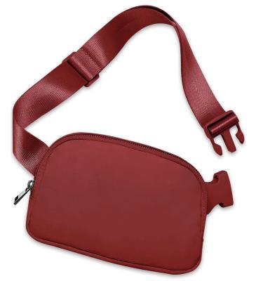 China NO Chest 2023 Custom Universal Nylon Fanny Pack For Women Cross Body Waist Bag for sale