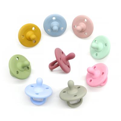 China BHD Baby Soother BPA Free Silicone Rubber Baby Pacifier One Piece Design Newborn Nipples Silicone BPA Free Free for sale