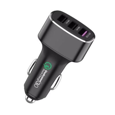 China Mobile Phone Car Charger 3 USB Ports 5V 3A QC3.0 Quick Retractable Car Charger for sale