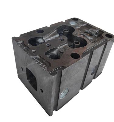 China Cylinder Head WD615 WD618 61560040040A 61560040058 225 Engine Parts for sale