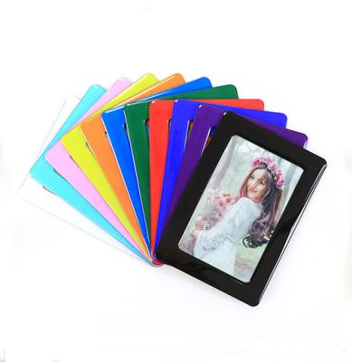 China Strong Magnetism Decorative And Flexible Paper Fridge Magnetic Photo Frame for sale