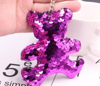 China Custom Popular Plastic Sequins Key Ring Bear Color-changing Key Chain Glitter for sale