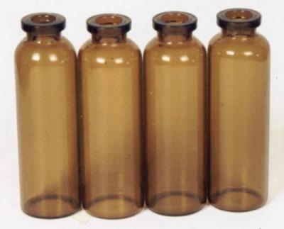 China Clear / Amber Glass Oil Bottles with Dropper For Pharmaceutical, Chemical EP, JP for sale