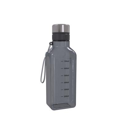 China 720ml BPA FREE Gym Sports Clear Plastic Drinking Water Bottle Eco-Friendly Sustainable With Rope for sale