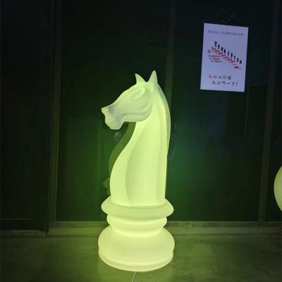 China Seahorse Shape Change Color Garden Light Rechargeable Plastic Led Light à venda