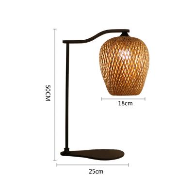 China Modern natural bamboo table lamp and lampshade for home decor for sale