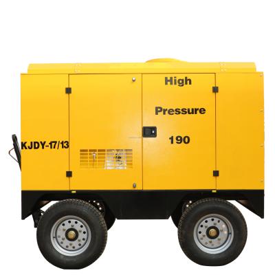 China 132kW 13bar 17m3/min electric lubricated single stage compression screw mobile air compressor for mine for sale