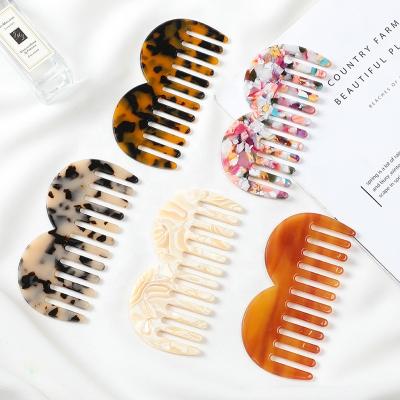 China Hot Sale Portable Acetic Acid Hair Comb Tuck Marbling Wide Tooth Comb Leopard Print At Home Comb Acetate Bow Comb For Women for sale