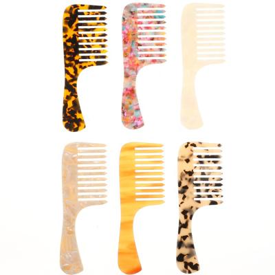 China Big Size Hot Selling Big Size Home Hair Colored Acetic Acetic Combs Wide Tooth Leopard Print Marbling Comb For Women Tortoiseshell Acetate Comb for sale