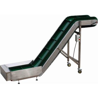 China As a demand skirt rubber belt conveyor for steep slope or vertical transportation of minerals without overturning for sale