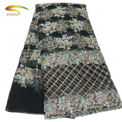 China 2019 viable heavy beaded lace fabric lace fabric for wedding dress for sale