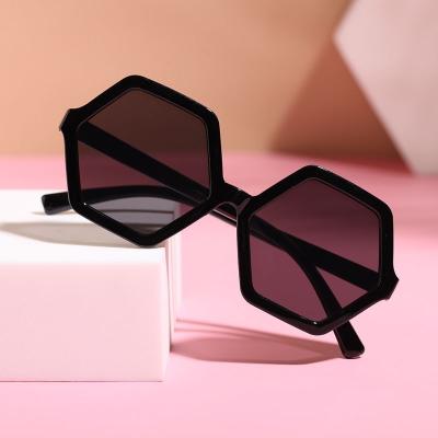 China Fashion Sunglasses Newest Style Cheap Kids hexagon Unique Shades Sun Glasses Kids New Sunglasses Plastic UV400 Children Custom for sale