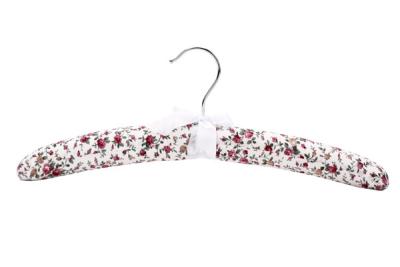 China Betterall Ball End Hook Flower Print Display Satin Hanger for sale