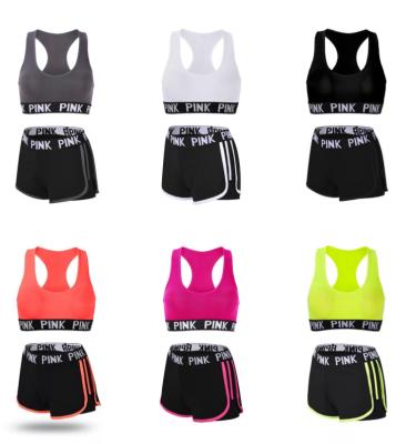 China Factory Breathable Activeware Modern And Fashion Sports Bra And Fitness Shorts Wholesale Seamless Set for sale