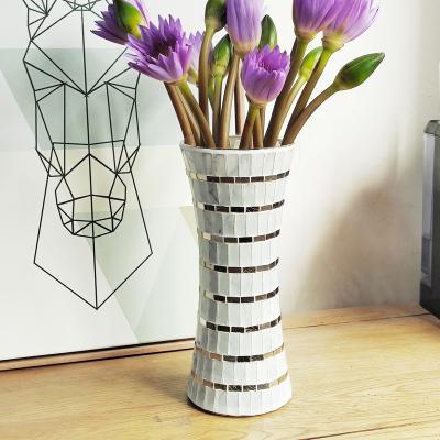 China 2020 Minimalist New Products Modern Luxury Glass Mosaic White Vases For Home Decoration for sale