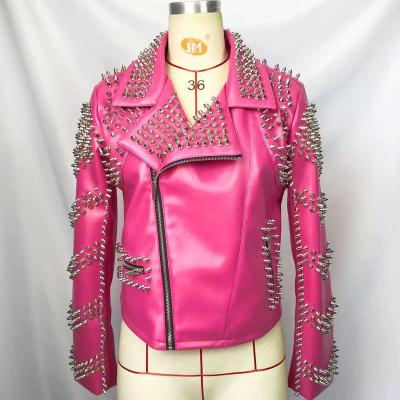 China 2022 QUICK DRY Custom Women's Ride Down Collar Punk Street Cropped Graffiti Print Studded PU Red Faux Plus Size Women Coat Leather Jacket for sale