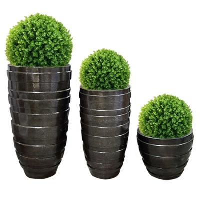 China High Quality Customized Mediterranean Floor Metal Style Flower Pot Planter Vase for sale