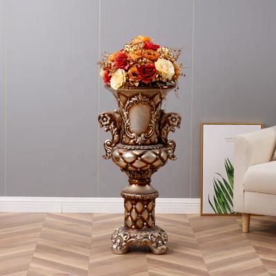 China Wholesale Roman Style Garden Decoration FRP Material CLASSIC Flower Pot Column Pillar for sale