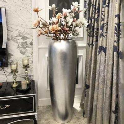 China Large Europe Modern Metal Leaf Floor Silver Fiberglass Flower Vases Pots for sale