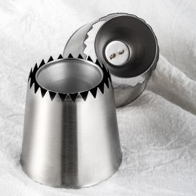 China Viable Stainless Steel Mouth Russiang Piping Spouts Romeo Cookie Mold Cream Squeezed Cake Decorating Kitchen Pastry Baking Tools for sale