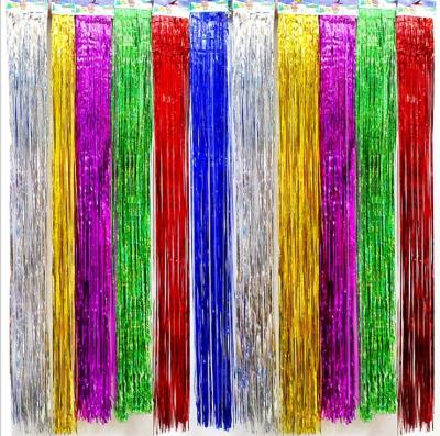 China Foil 1*2.5m foil curtain foil tassel garland tiktok party decorations foil fringe curtain event and party supplies à venda