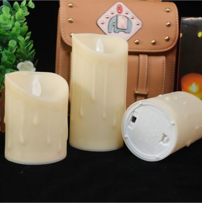 China Moving Flame Teardrop Flickering Led Candles Led Flameless Pillar Candles In Cream à venda