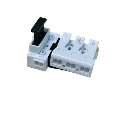 China PA66 94V-2 4 Pin Fused Terminal Blocks for sale