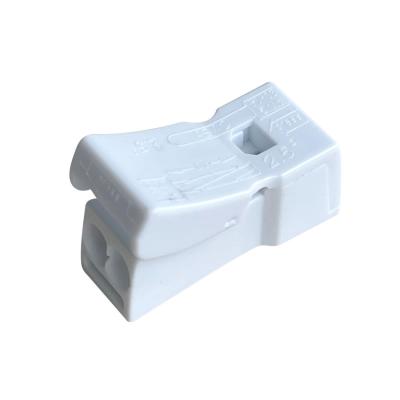 China Double Driver PA66 94 V-2 Quick Connect Lighting Connector for sale