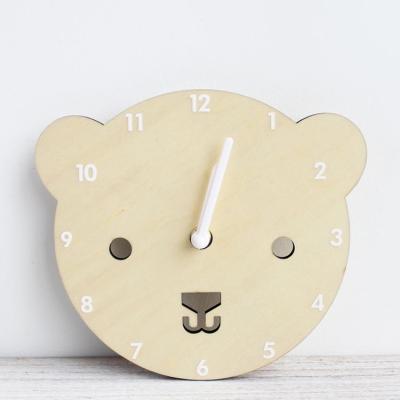 China Nordic Hot Sale Kids Bedroom Animal Wooden Hanging Clock for sale