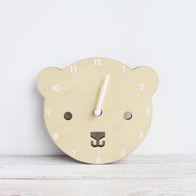 China Wooden Wooden Hanging Wall Clock for Home Decor for sale