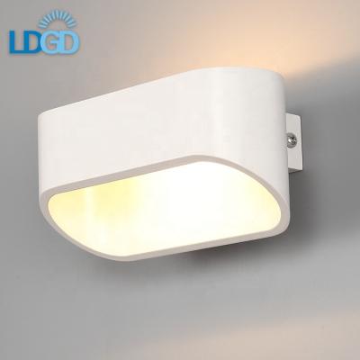 China High Quality Modern Fabric Bedside Double Bedroom Hotel Wall Lamp Outdoor Indoor Outdoor Modern Sconces for sale