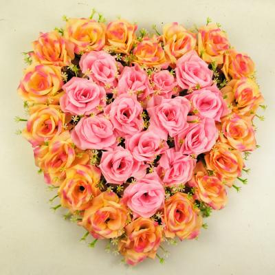 China Artificial Flower Heart Shape Rose Flower Decoration For Wedding Party Home Door for sale